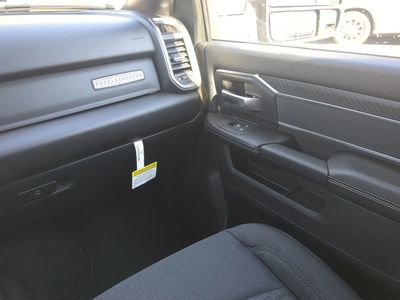 2026 Ram 3500 - Photo 18