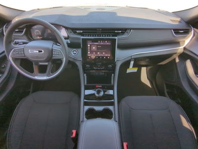 2026 Jeep Grand Cherokee - Photo 17