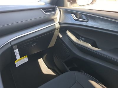 2026 Jeep Grand Cherokee - Photo 19