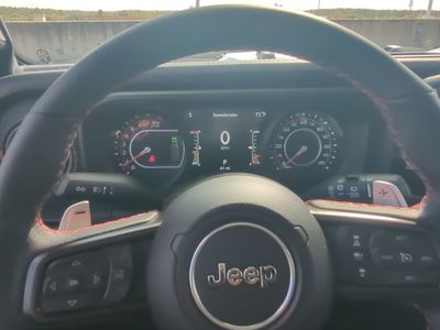 2026 Jeep Wrangler - Photo 28