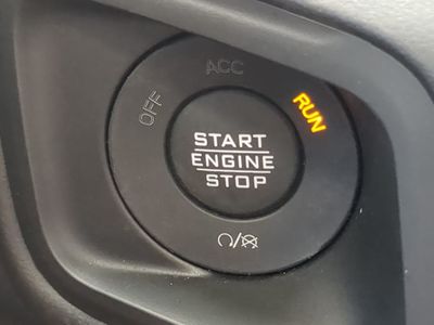 2026 Jeep Wrangler - Photo 31