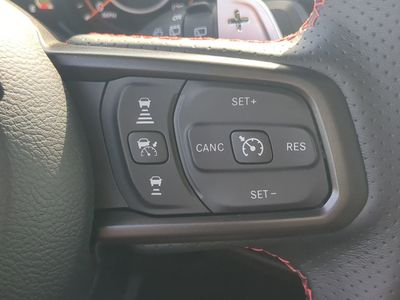 2026 Jeep Wrangler - Photo 27