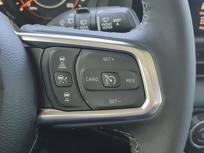 2026 Jeep Wrangler — photo 31 view