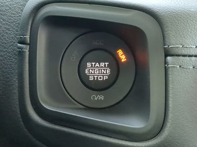 2026 Jeep Wrangler — photo 35 view
