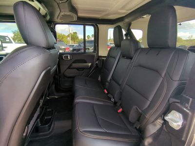 2026 Jeep Wrangler — photo 15 view