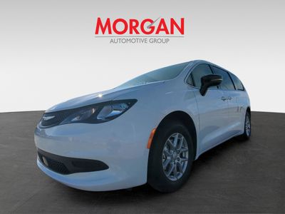 2026 Chrysler Voyager - Photo 9