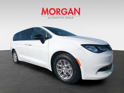 2026 Chrysler Voyager - Photo 2