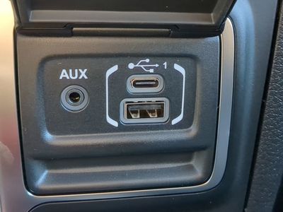 2026 Jeep Wrangler - Photo 22