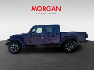2026 Jeep Gladiator — photo 8 view