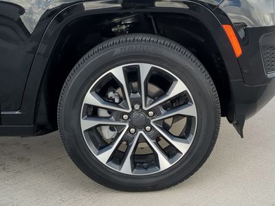 2025 Jeep Grand Cherokee - Photo 11