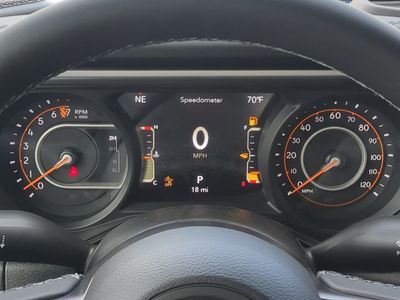 2026 Jeep Gladiator - Photo 31