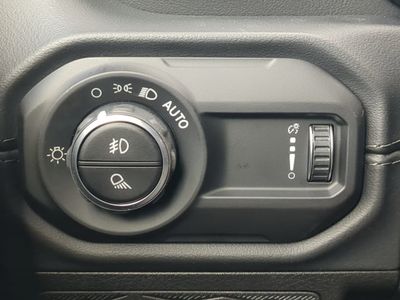 2026 Jeep Gladiator - Photo 26