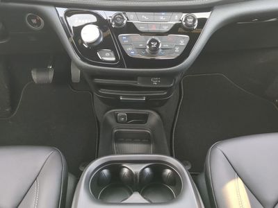 2026 Chrysler Pacifica — photo 23 view