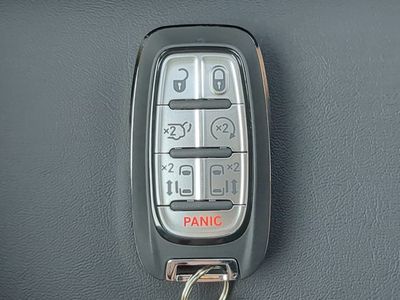 2026 Chrysler Pacifica — photo 36 view