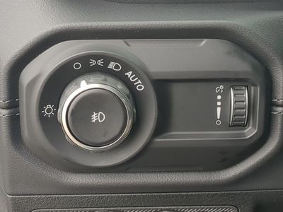 2026 Jeep Wrangler - Photo 28