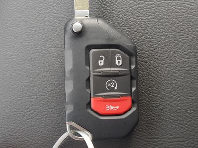2026 Jeep Wrangler - Photo 36