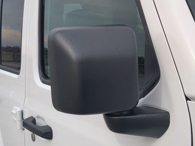 2026 Jeep Wrangler - Photo 12