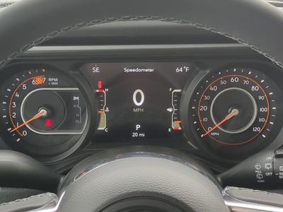2026 Jeep Wrangler - Photo 33