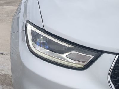 2026 Chrysler Pacifica — photo 10 view