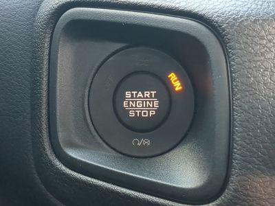 2026 Jeep Gladiator — photo 30 view