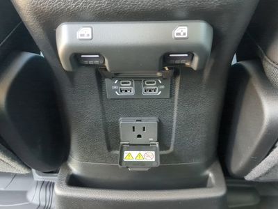 2026 Jeep Wrangler - Photo 16