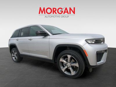 2026 Jeep Grand Cherokee — side profile view