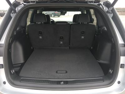 2026 Jeep Grand Cherokee — photo 14 view