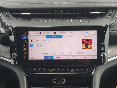 2026 Jeep Grand Cherokee — photo 21 view