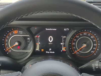2026 Jeep Wrangler - Photo 30
