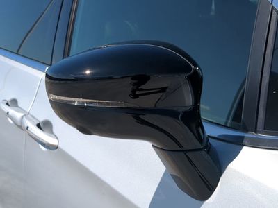2026 Chrysler Pacifica — photo 12 view