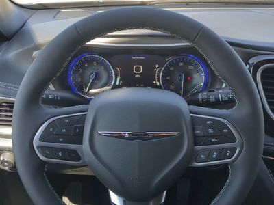 2026 Chrysler Pacifica — photo 33 view