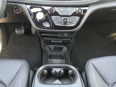 2026 Chrysler Pacifica — photo 23 view