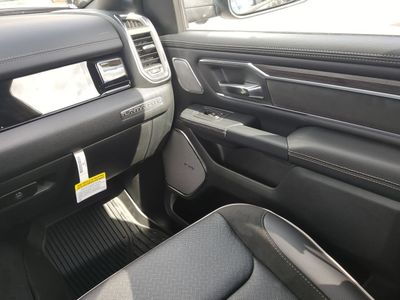 2026 Ram 1500 — photo 19 view