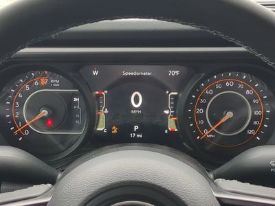 2026 Jeep Gladiator - Photo 31