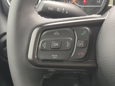 2026 Jeep Gladiator - Photo 28