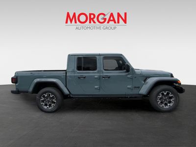 2026 Jeep Gladiator - Photo 4