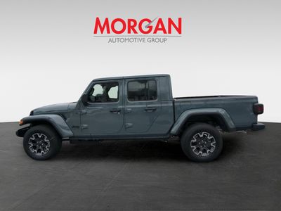 2026 Jeep Gladiator - Photo 8
