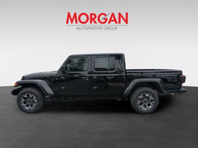 2026 Jeep Gladiator - Photo 8