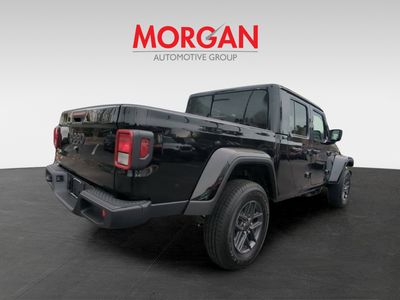 2026 Jeep Gladiator — detail view