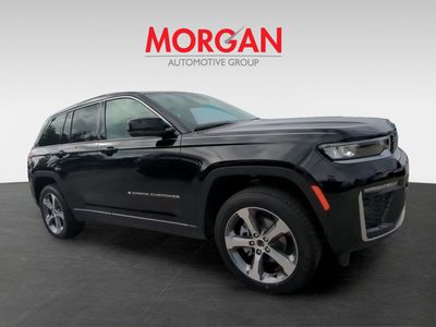 2026 Jeep Grand Cherokee - Photo 2