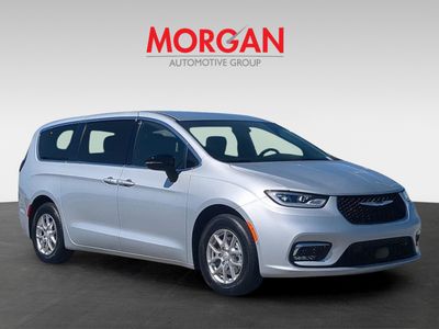 2026 Chrysler Pacifica — side profile view