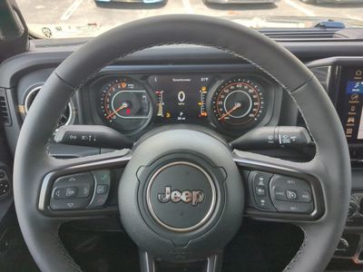 2026 Jeep Gladiator - Photo 29