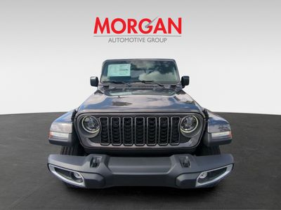 2026 Jeep Gladiator - Photo 3