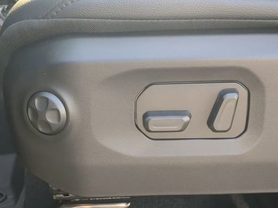 2026 Jeep Wrangler - Photo 22