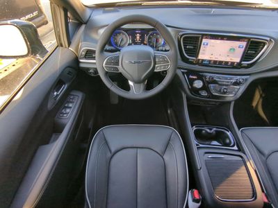 2026 Chrysler Pacifica - Photo 22