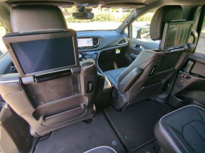 2026 Chrysler Pacifica - Photo 19