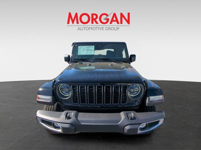 2026 Jeep Gladiator - Photo 3
