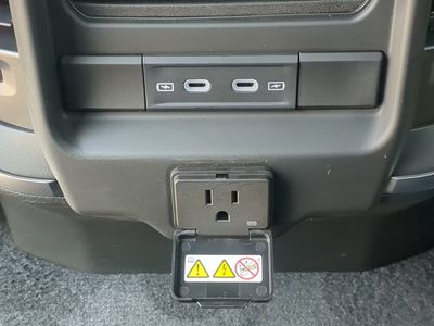 2026 Ram 1500 — photo 16 view