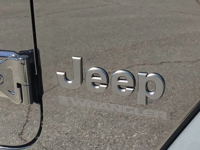 2026 Jeep Wrangler — photo 13 view