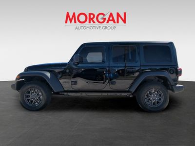 2026 Jeep Wrangler — photo 8 view